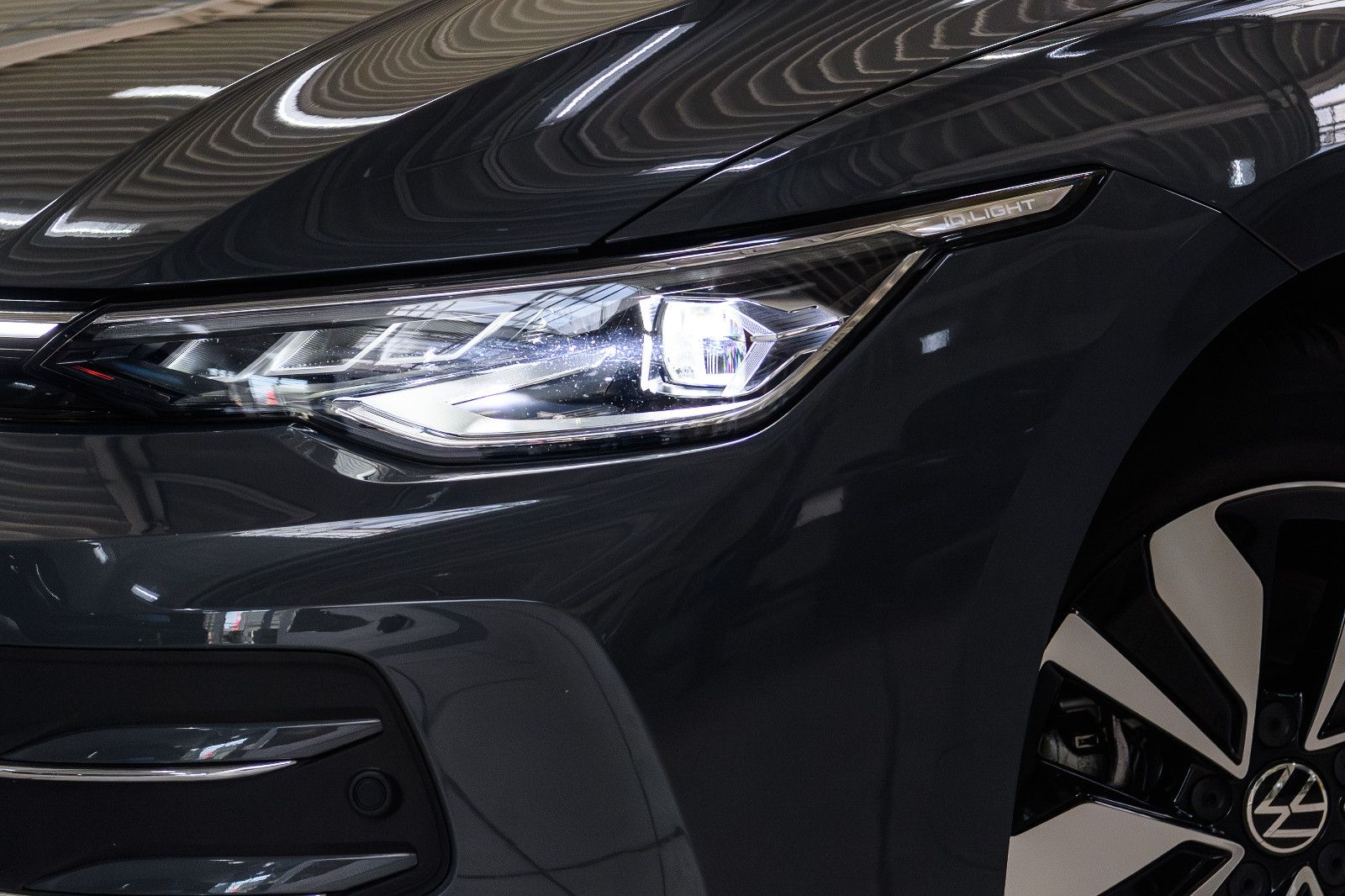 Fahrzeugabbildung Volkswagen Golf VIII Variant Goal 2.0 TDI IQ-LED+AHK+360°KA