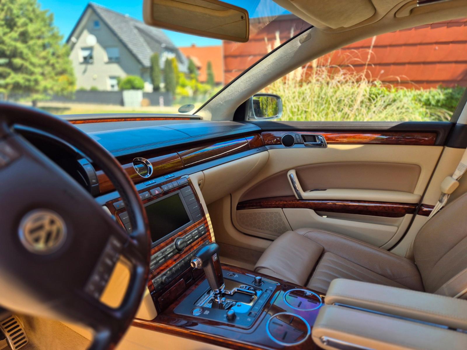Volkswagen Phaeton V8 Langversion - Liebhaberfahrzeug