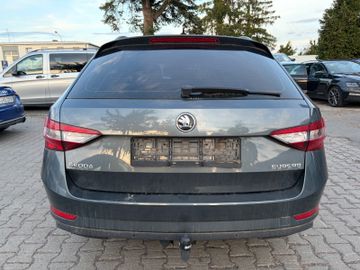 Skoda Superb - 11