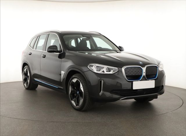 BMW iX3 80 kWh 2021 , Automatik, Scheckheft, Leder,