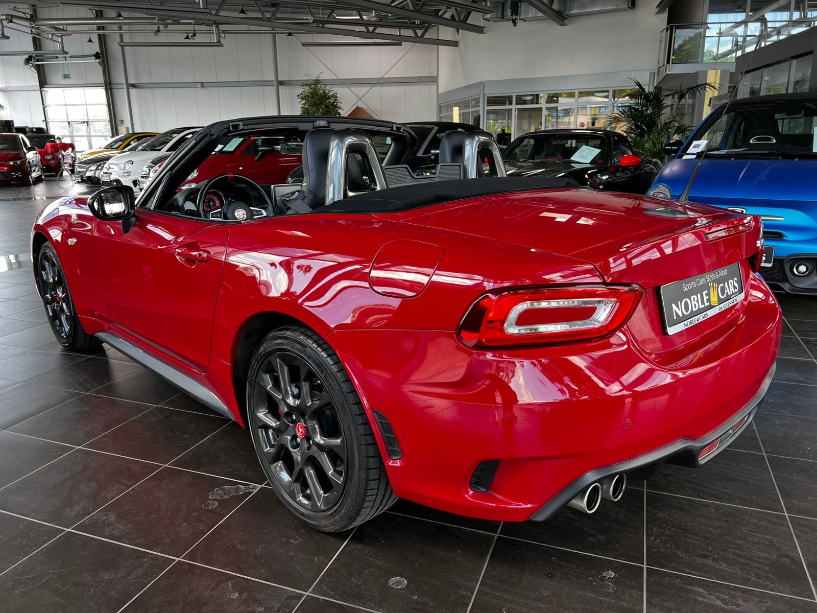 Fahrzeugabbildung Abarth 124 Spider Turismo KLIMA LED LEDER NAVI