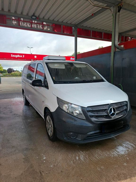 Image of Mercedes-Benz Vito
