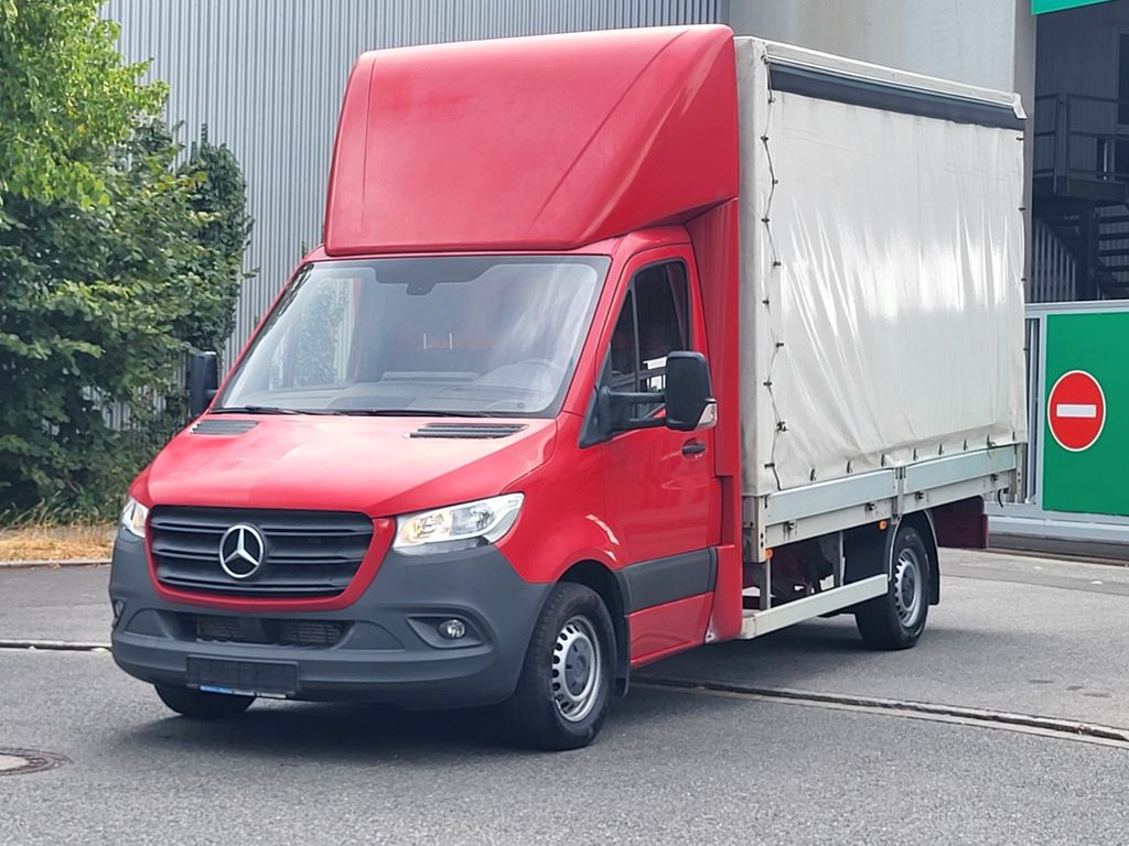 Image of Mercedes-Benz Sprinter