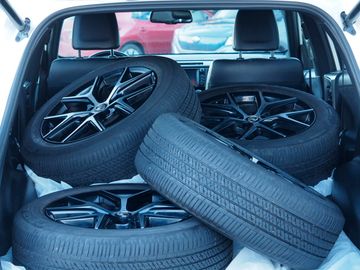 Bild 21 Toyota RAV 4 2,5-l-Hybrid Edition-S Kamera AHK