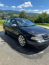 Audi S4 2.7 quattro Avant - Zahnriemen Neu - Audi S4 aus 2000: Kombi