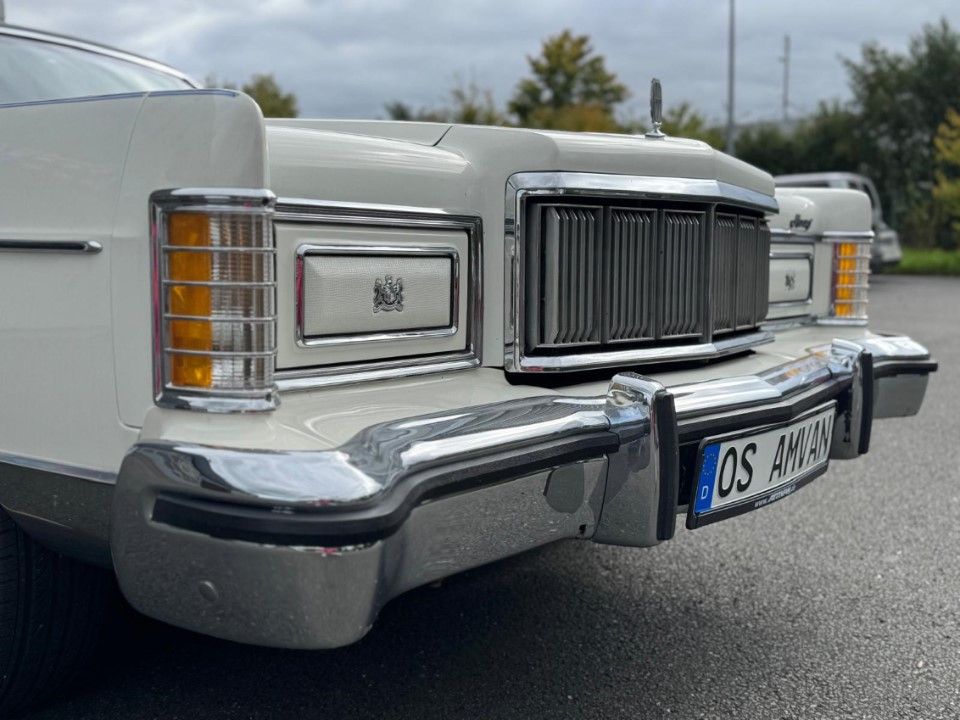Fahrzeugabbildung Ford Mercury Marquis in unglaublich gutem Zustand