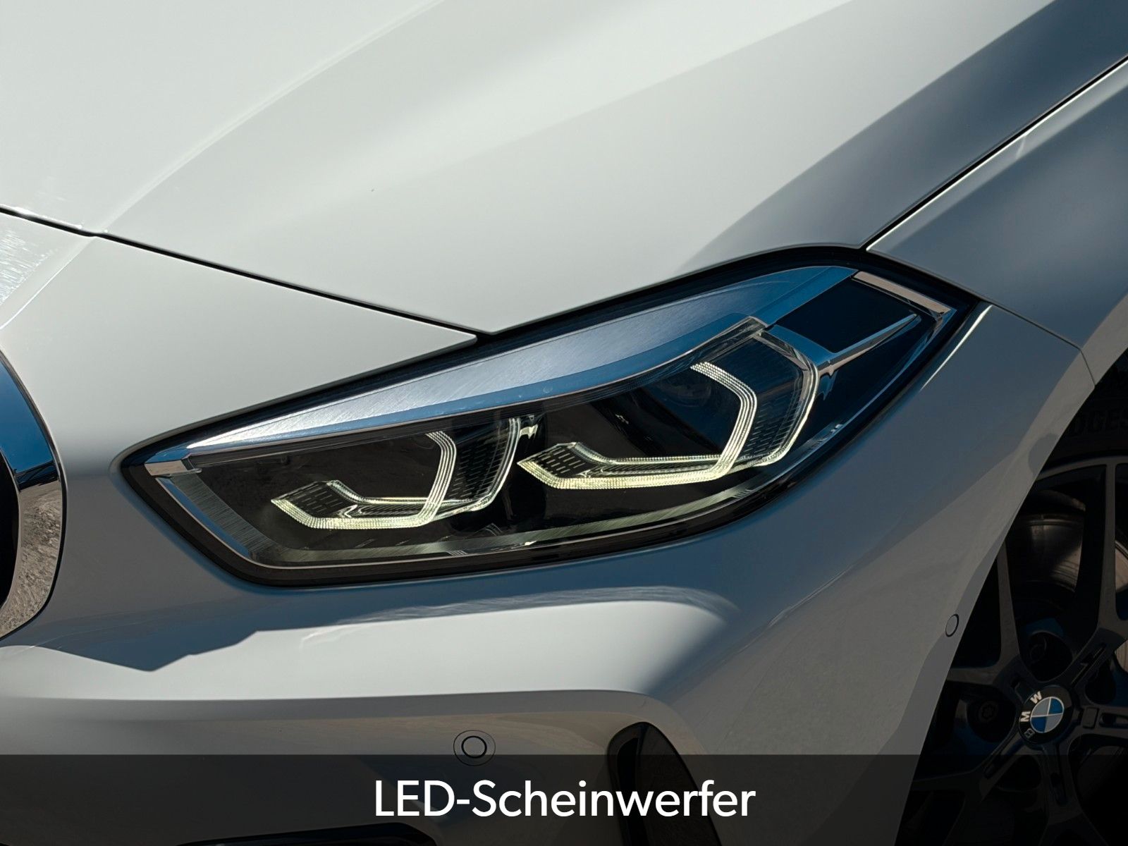 Fahrzeugabbildung BMW 120i M Sport 2-Z Klima H&K KZG ACC LEDER CAM LHZ