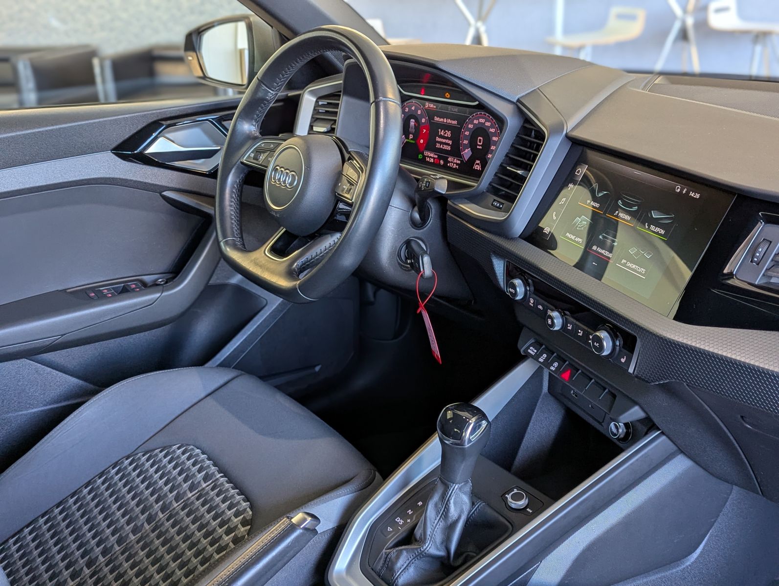 Fahrzeugabbildung Audi A1 Sportback 35 TFSI S-Line Virtual LED Sportsit