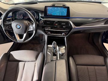 BMW 520 - 7
