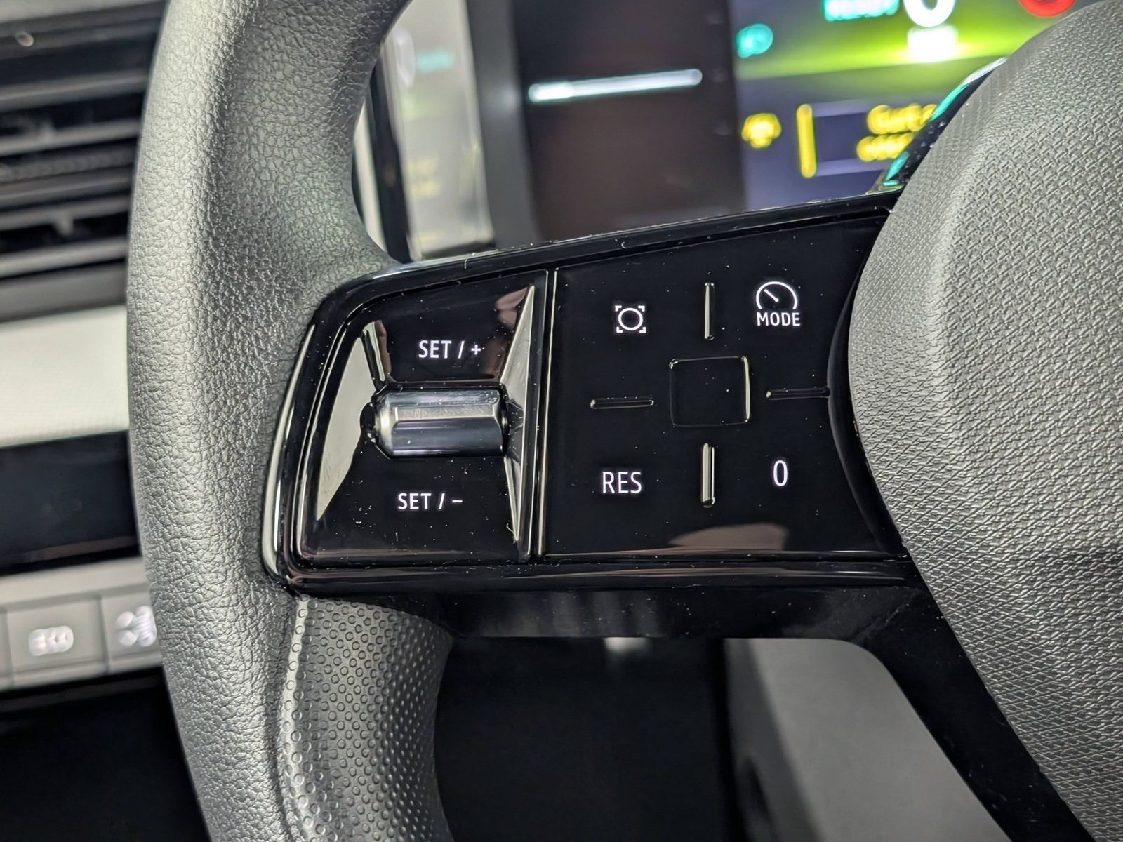 RENAULT R 4 E-Tech Evolution 150 Comfort Range – Bild 28