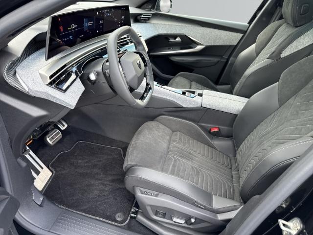 Peugeot 3008 -E GT 210 Massagefunktion Panorama-Schiebed