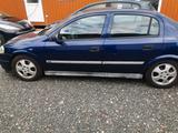Opel Astra 1.8 16v, Stufenheck. - Opel Astra: Stufenheck