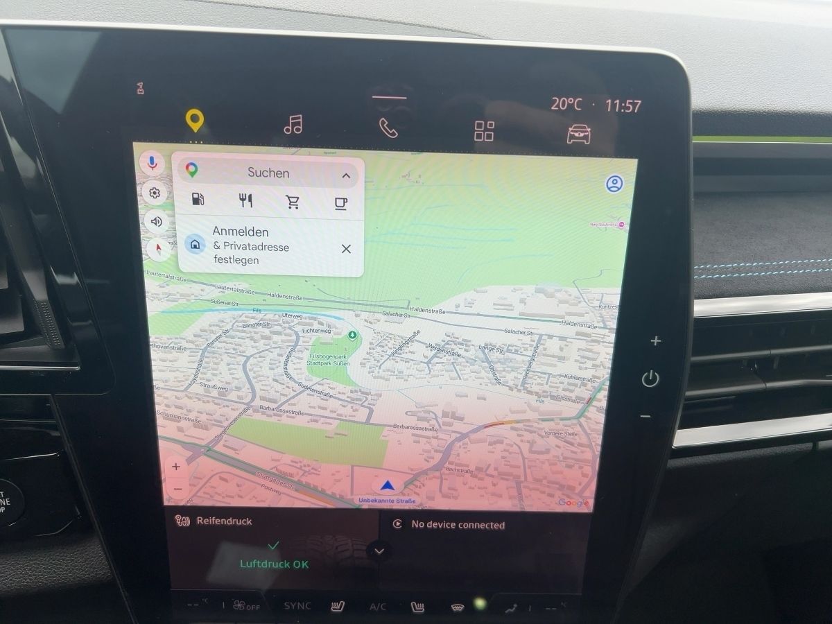 Fahrzeugabbildung Renault Austral Techno Esprit Alpine Mild Hybrid 160 Aut - mit KI generiert/bearbeitet