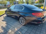 BMW 540d xDrive A - - blaue BMW 540