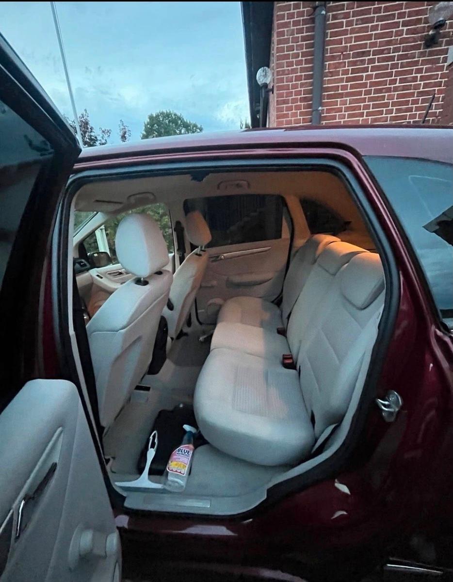 Mercedes-Benz  2009 — photo 6