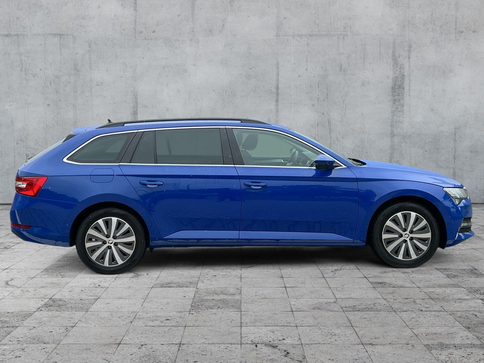 Skoda Superb - Bild 7
