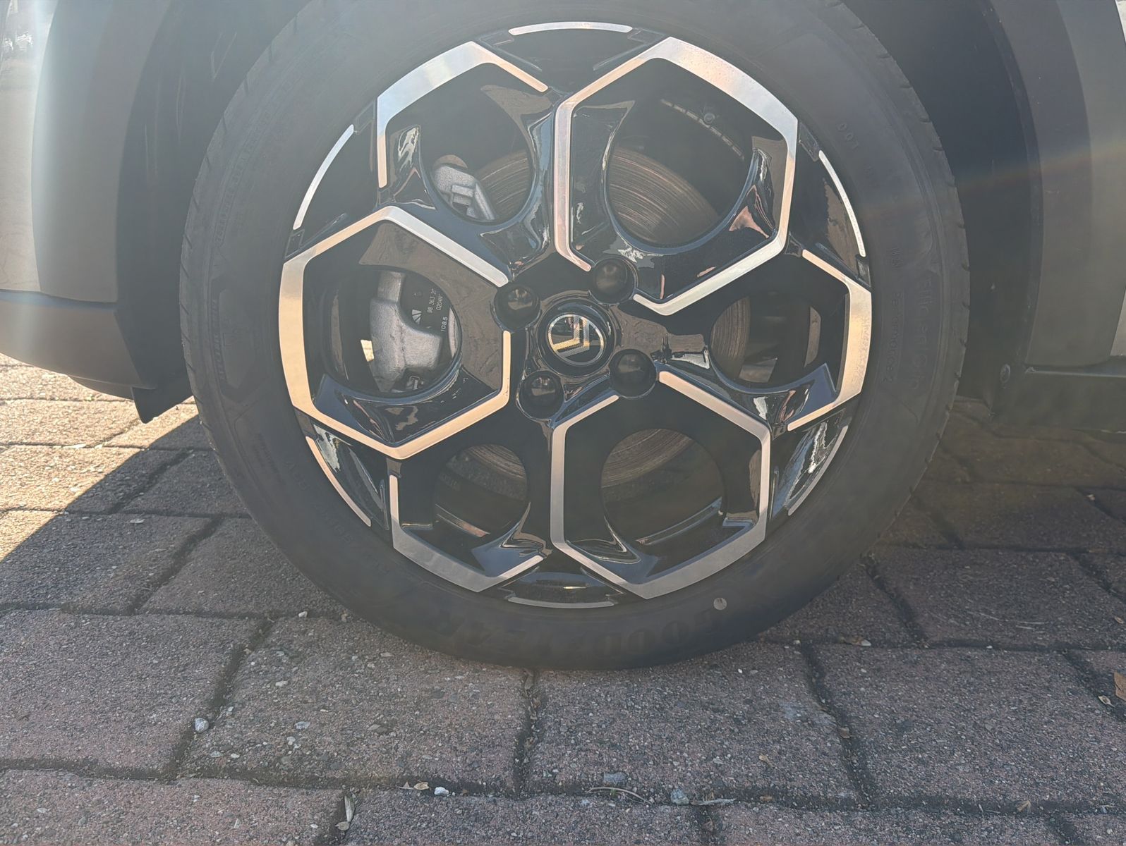 Fahrzeugabbildung Citroën C3 MAX ë 113 MAX nur 750 KM