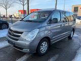 Hyundai H-1 2.5 CRDi Travel Premium Klima Navi - gebrauchte Hyundai H-1 aus dem Jahr 2009