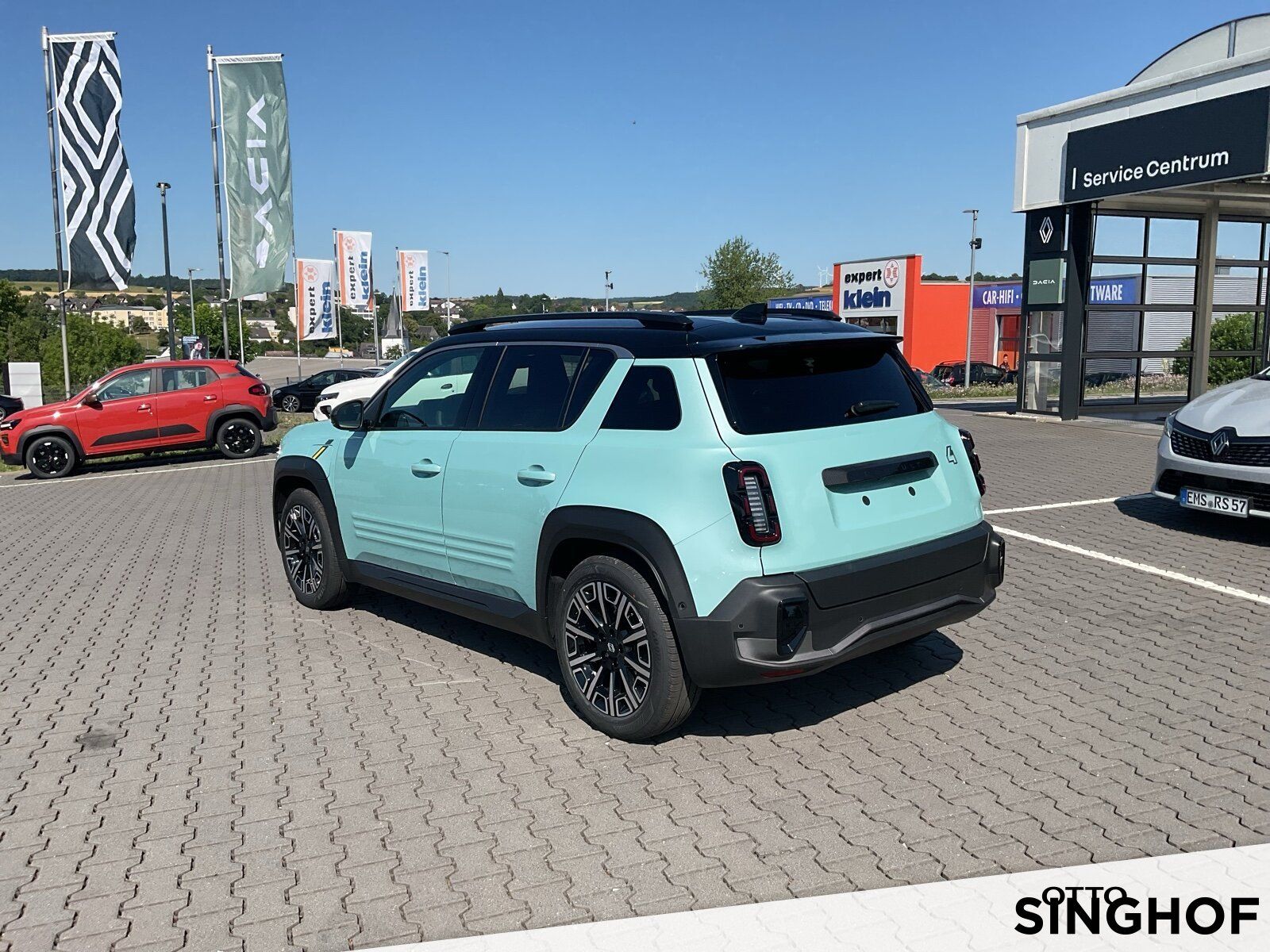 Fahrzeugabbildung Renault R 4 E-Tech elektrisch Iconic 150 Comfort Range