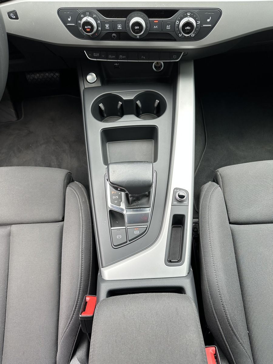 Fahrzeugabbildung Audi A5 SpB 35 TDI Advanced NAV+LED+ACC+KAM+CARPLAY