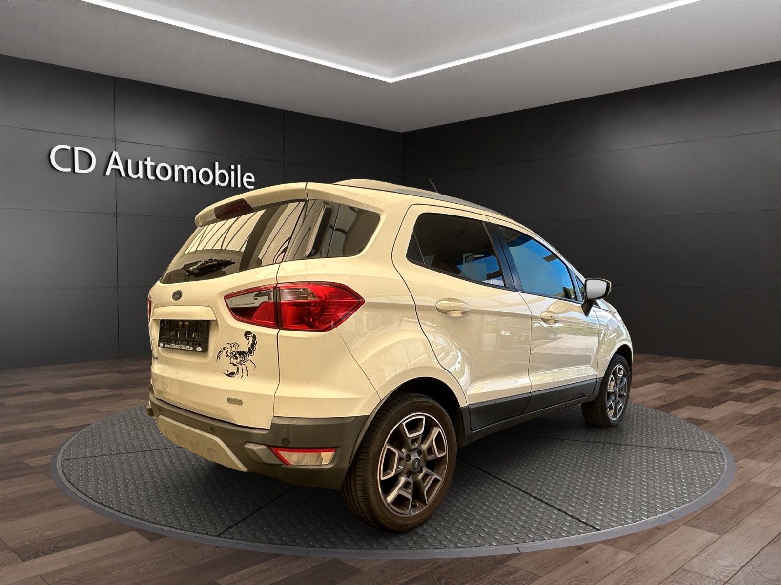 Fahrzeugabbildung Ford EcoSport Titanium/ 1.Hand /Klima/Navi/PDC/SHZ/