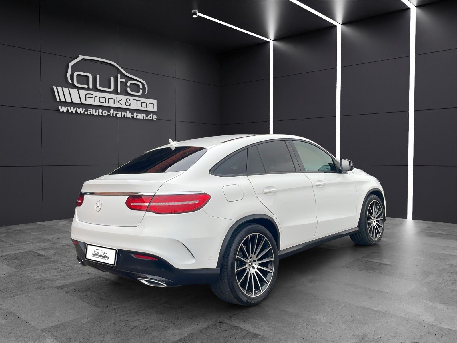 Fahrzeugabbildung Mercedes-Benz GLE 350 d Coupe 4Matic*AMG-Line*Pano*Luftfed*