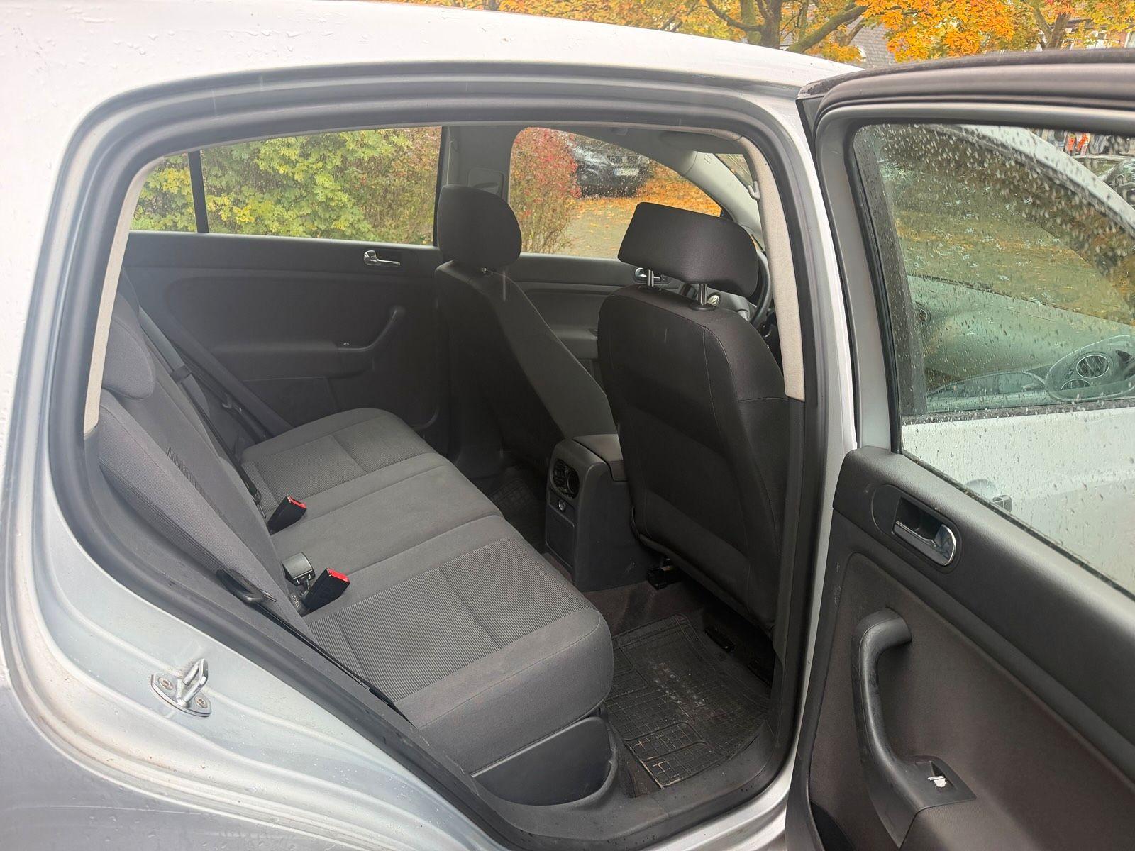 Volkswagen Golf 2005 — photo 5