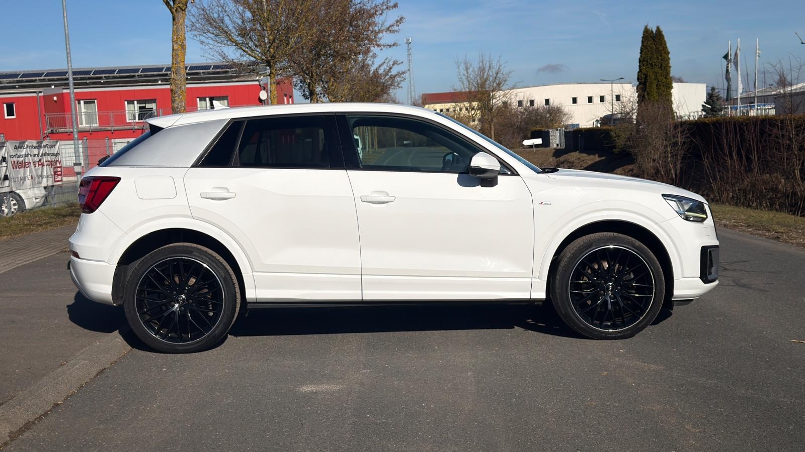 Audi Q2 quattro sport S Line Plus