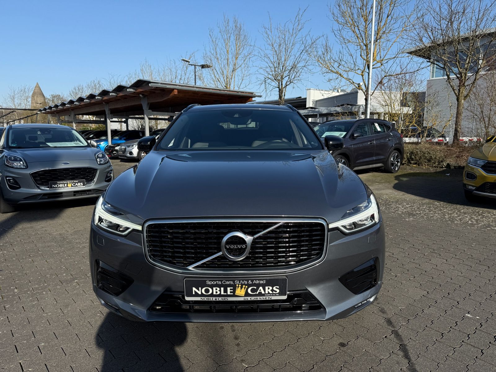 Fahrzeugabbildung Volvo XC60 R Design AHK H/K KAM LED