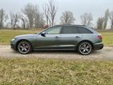 Audi A4 Avant S line 40 TDI quattro S tronic GARANTIE
