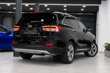 KIA Sorento - 2