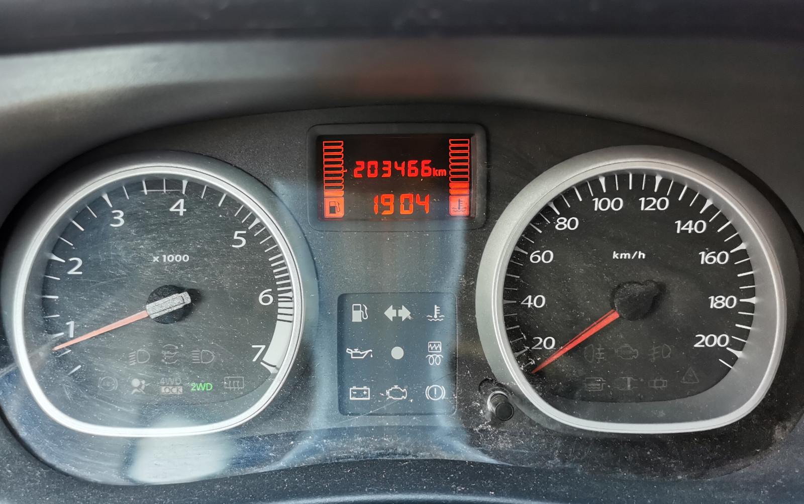 Dacia Duster 2011 — photo 22