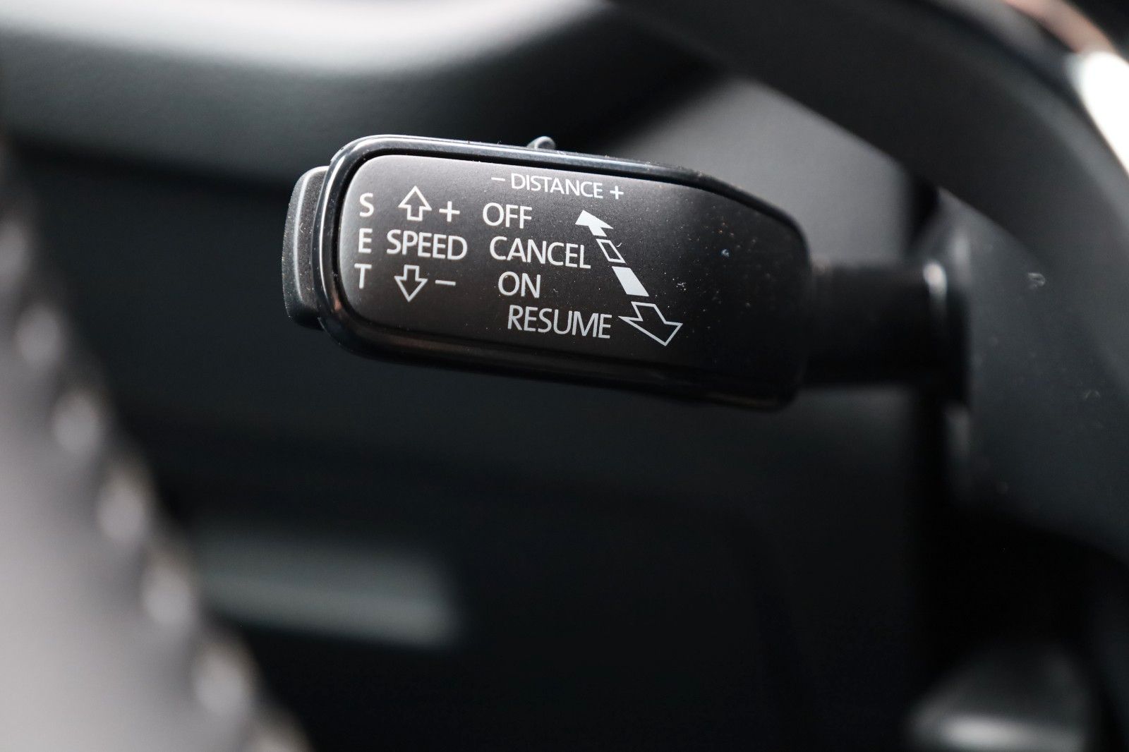 Fahrzeugabbildung SKODA Octavia Combi Style *AHZV Schwenkb. *beheiz.WSS