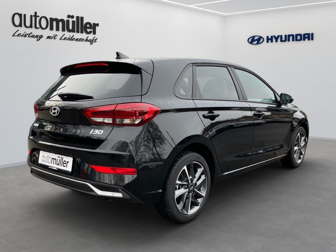 Fahrzeugabbildung Hyundai i30 ADVANTAGE *CARPLAY*NAVI*BT*KLIMAA*