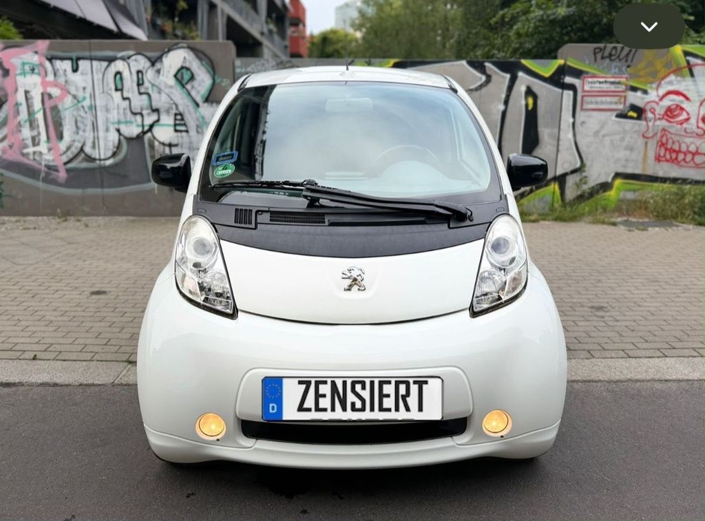 Peugeot iOn