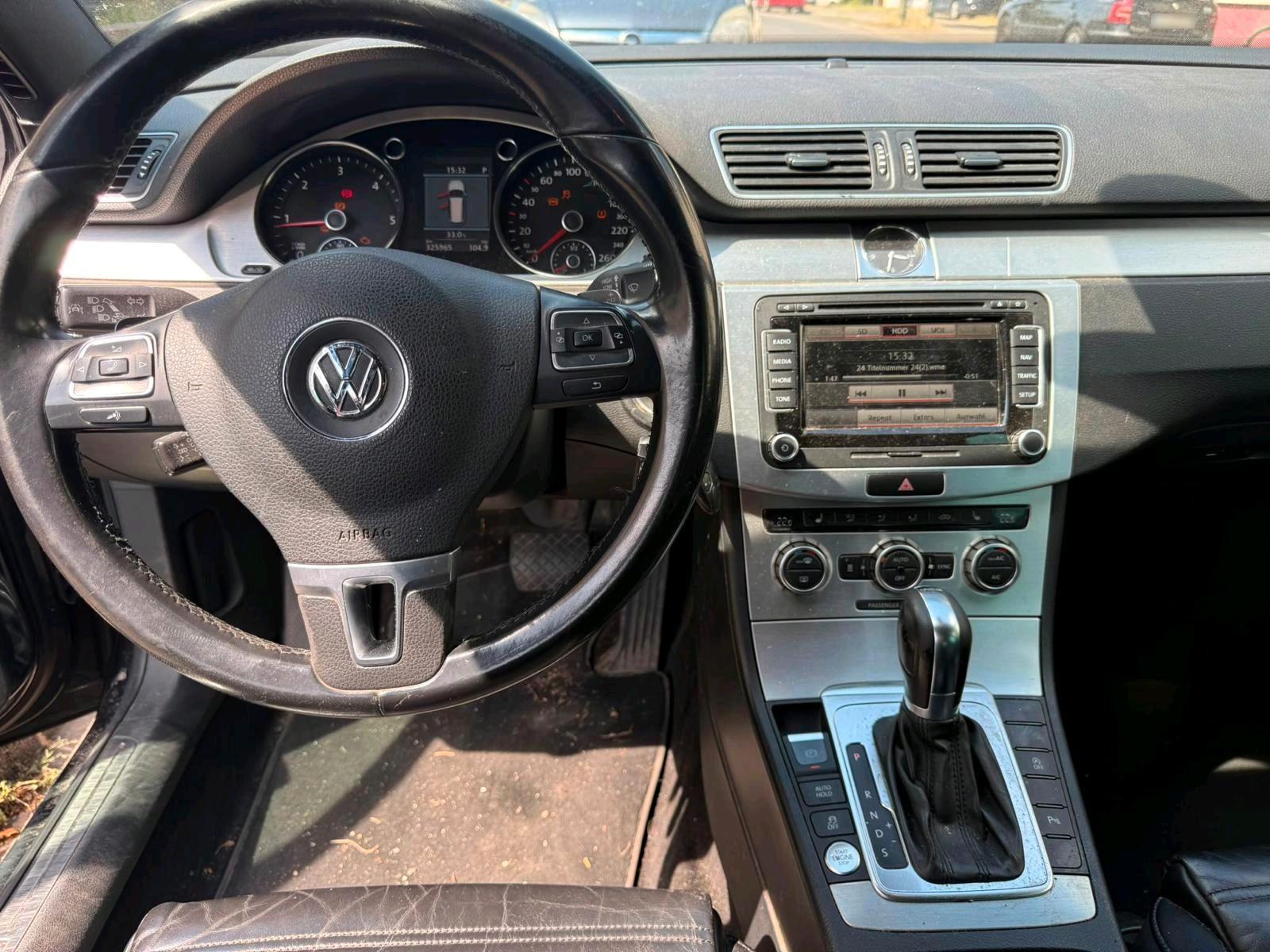 Volkswagen Passat 2014 — photo 7