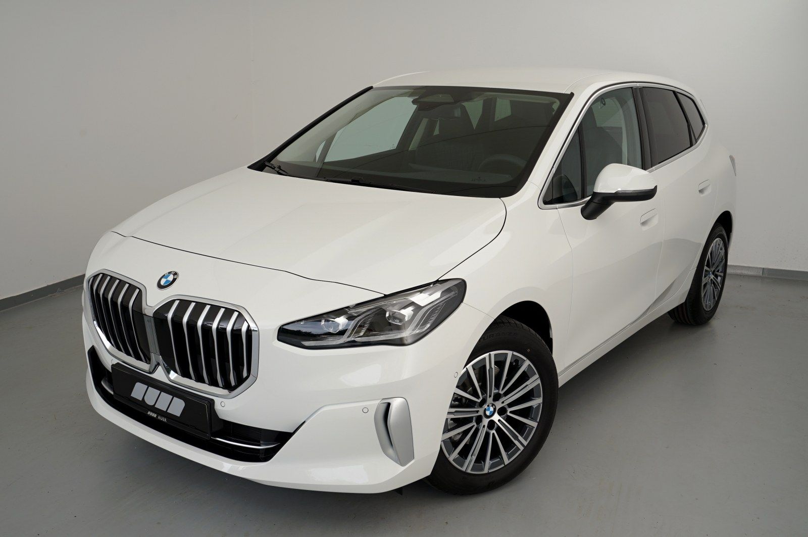 BMW 218i Active Tourer (Luxury-Line Navi LED AHK) imagem 2
