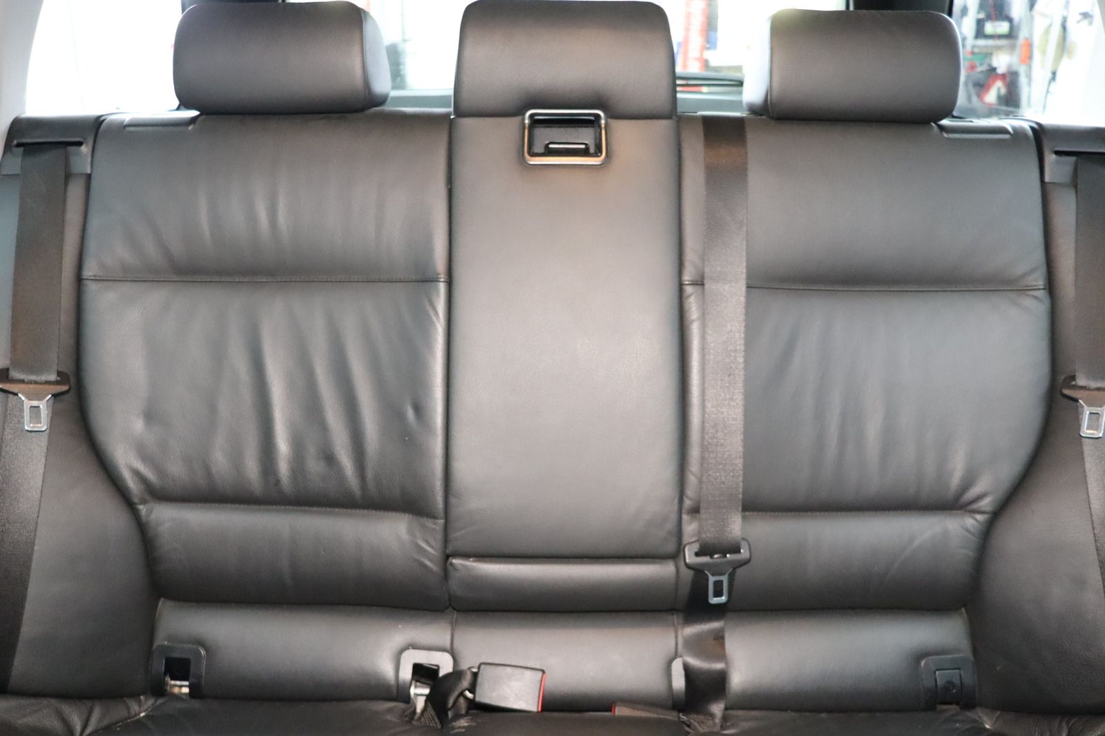 Fahrzeugabbildung BMW 320 i * Xenon * Leder * Sitzhzg. PDC