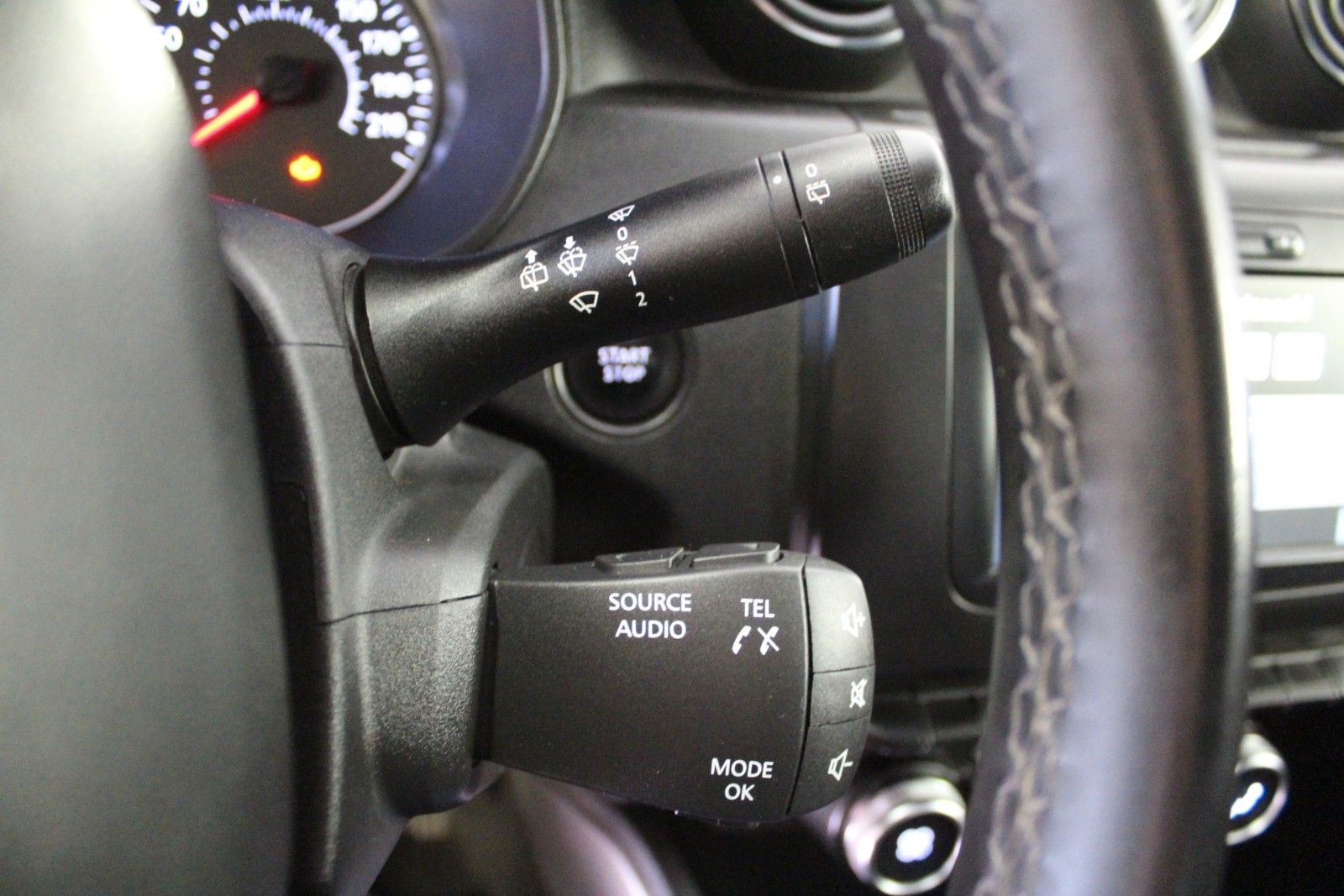 Fahrzeugabbildung Dacia Duster TCe130 *Prestige Navi*Sitzhzg*Kamera*AHK