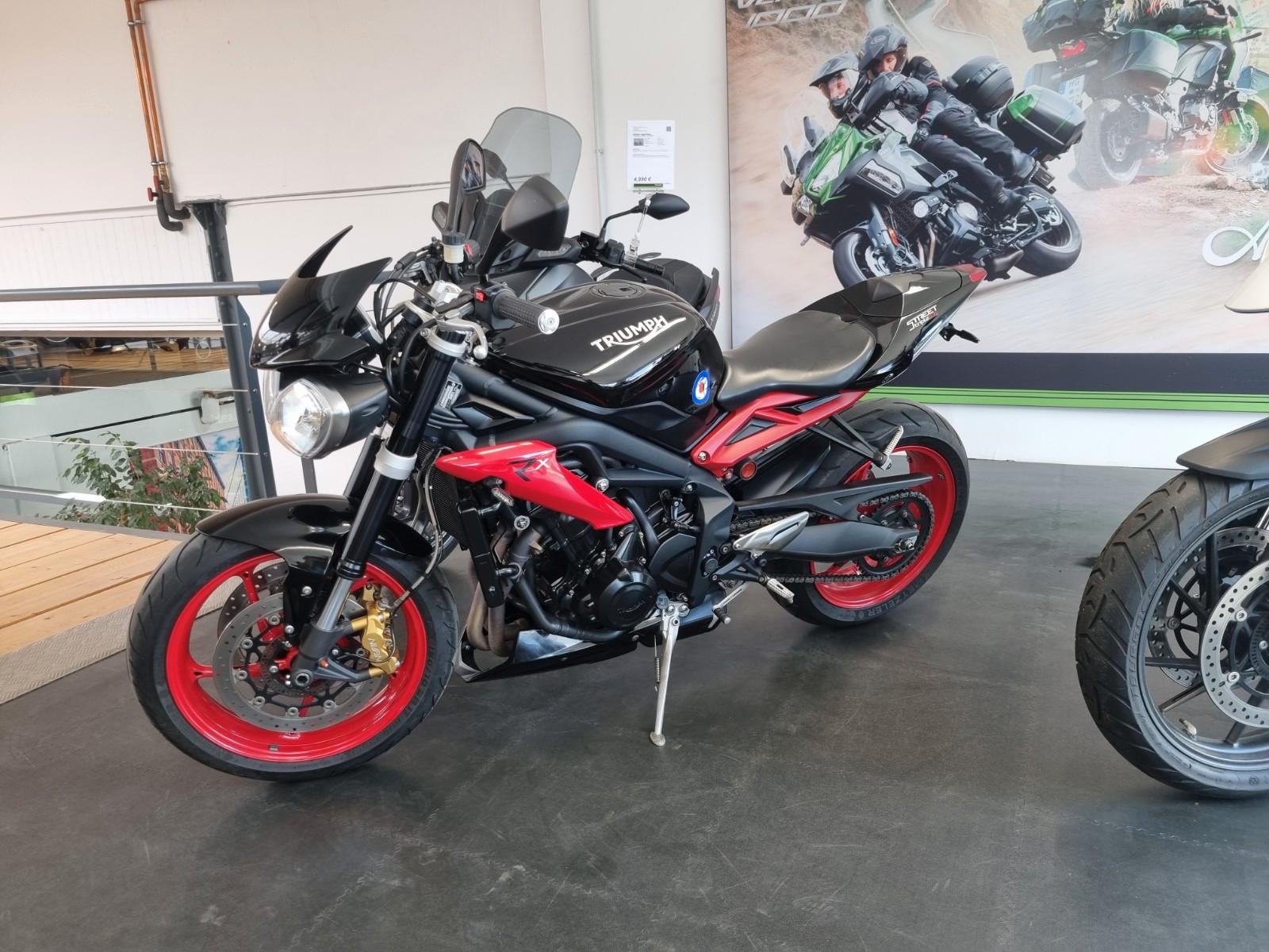Triumph Street Triple 675 RX