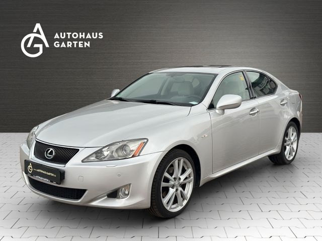 Lexus IS 220d 2.Hand Xenon Leder Navi Kamera Scheibed.