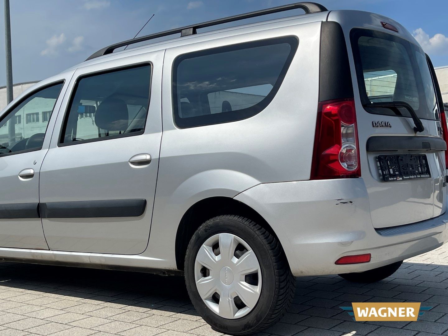 Fahrzeugabbildung Dacia Logan MCV Kombi Ambiance 1.4 Klima TÜV 11/2025