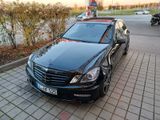 Mercedes-Benz E 63 AMG Perfomance - Mercedes-Benz E 63 AMG aus 2009