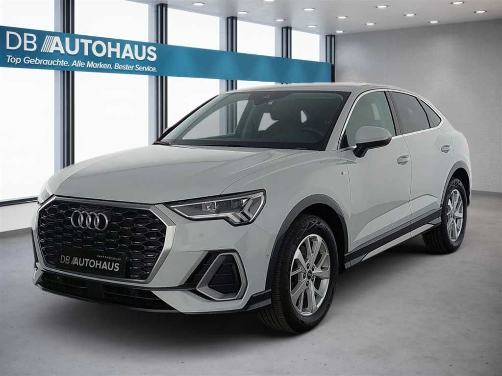 Image of Audi Q3
