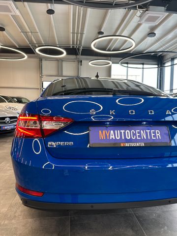 Skoda Superb Lim. Ambition *Navi*Virtuel*MwSt*
