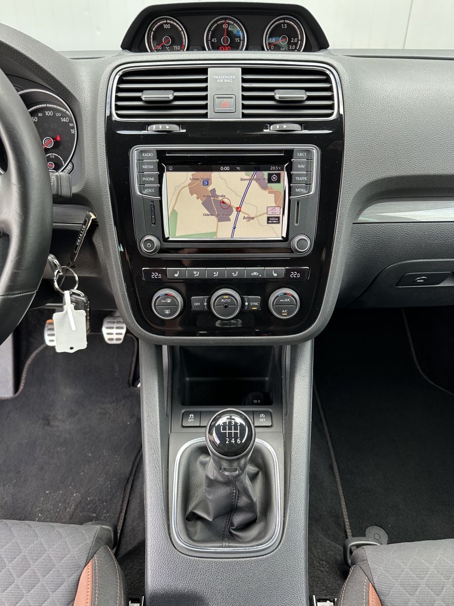 Fahrzeugabbildung Volkswagen Scirocco 1.4 TSI Allstar NAV+SHZ+KAMERA+BLUETOOT
