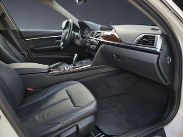BMW 320 - 11
