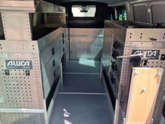 Fahrzeugabbildung Volkswagen T6.1 Transporter Kasten LR 4M Navi SiHz StdHz AH