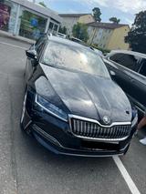 Skoda Superb 1.4 TSI iV DSG STYLE COMBI STYLE