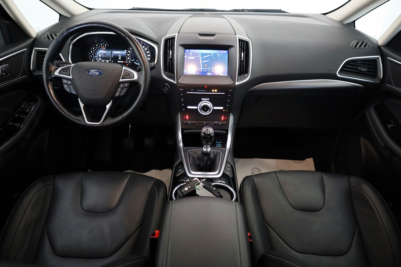 Fahrzeugabbildung Ford S-Max Titanium,Leder,Navi,LED,SH,PDC,Kamera